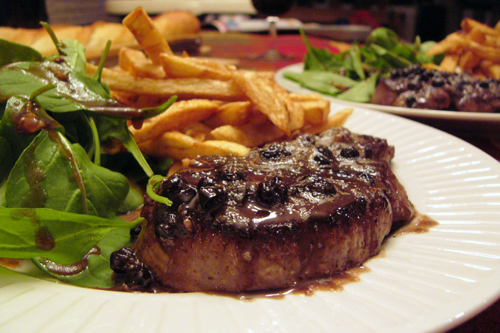 Filet-mignon-en-sauce-bleu-.jpg