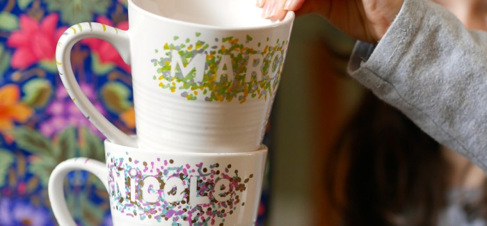 Projet brico: duo de tasses décorées au marqueur