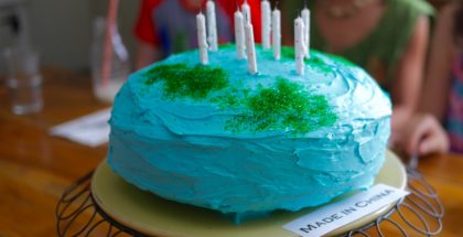 Gâteau en forme de globe terrestre