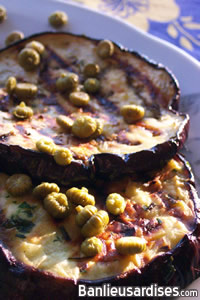 Aubergines grillées aux câpres de marguerite