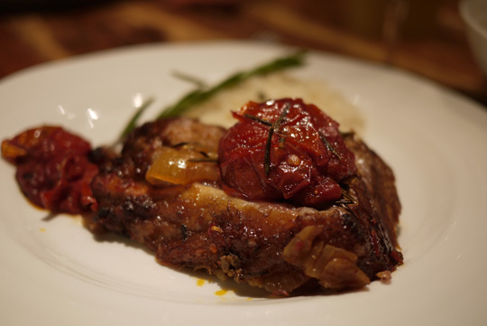 Rôti de contre-filet  braisé aux tomates